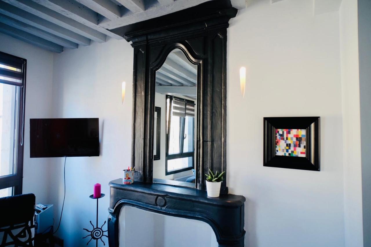 Le Perroquet Fringant, Rue Pietonne Et Quartier Historique Apartamento Caen Exterior foto